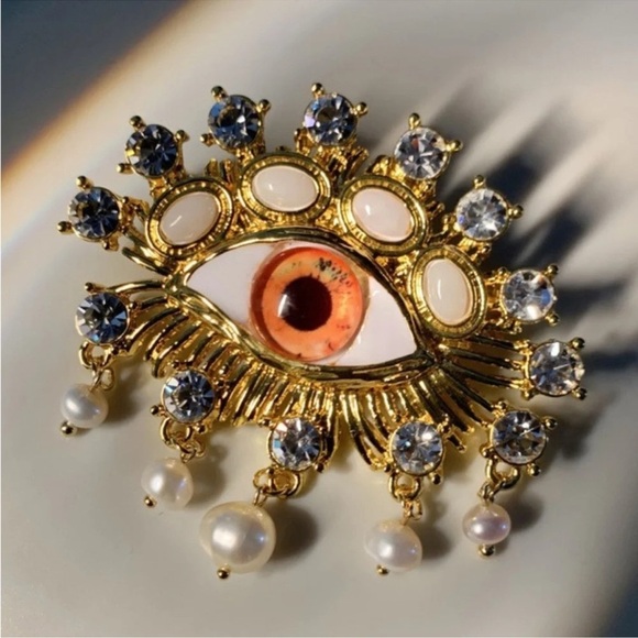 Anthropologie Hemlock Pearl Baroque Embellished Brown Eyes Brooch - Picture 13 of 14